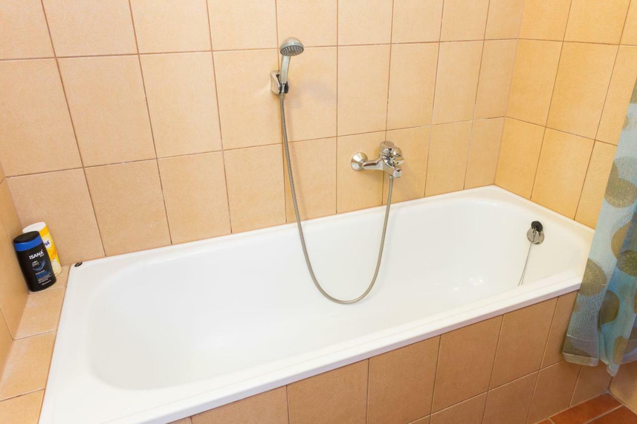Mse Apartman Miskolc Exterior foto
